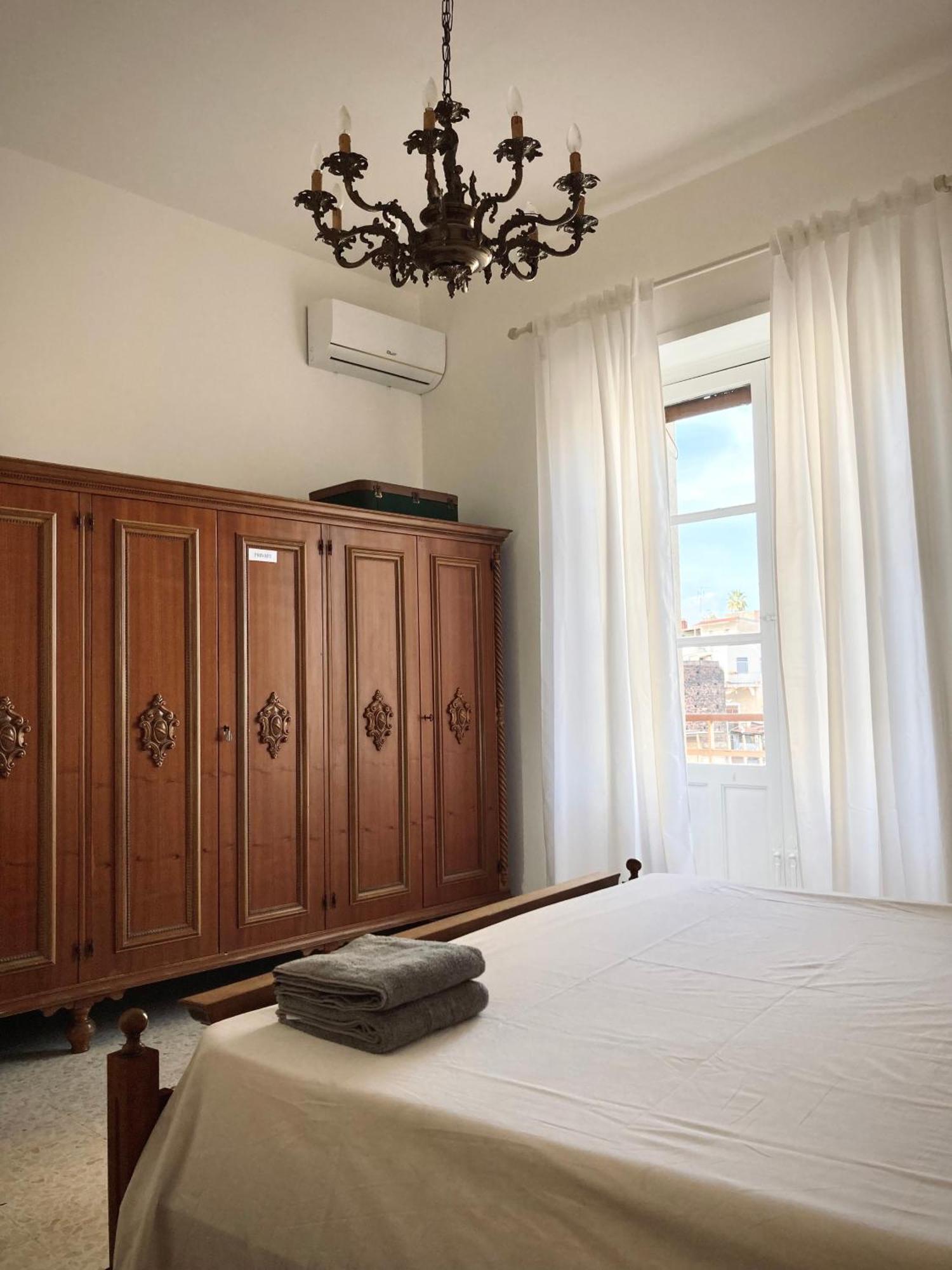 דירות Catania Historical Artist Flat מראה חיצוני תמונה